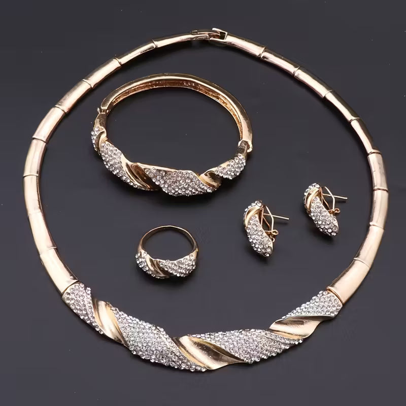 Glamouröse Halskette, Armband, Ohrringe und Ring im geflochtenen Design